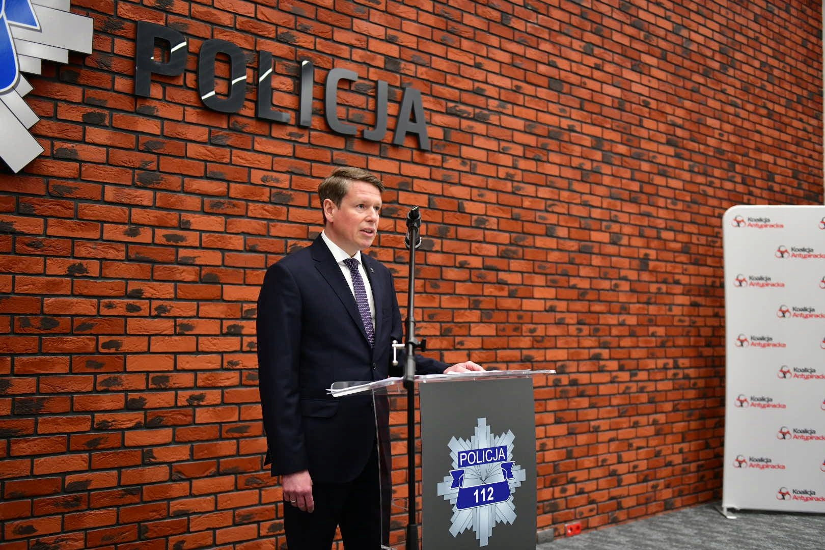 Mównica z plexi pleksi -ŁUK SZRON + druk LOGO/HERB